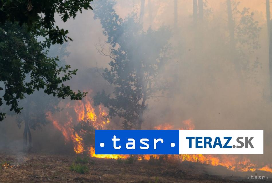 Macron nariadil mobilizaciu armady kvoli poziarom