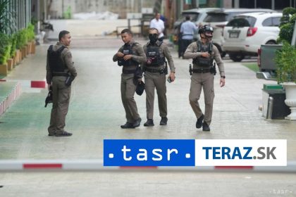 Chlapec obvineny zo strelby v Thajsku sledoval nasilny obsah na internete