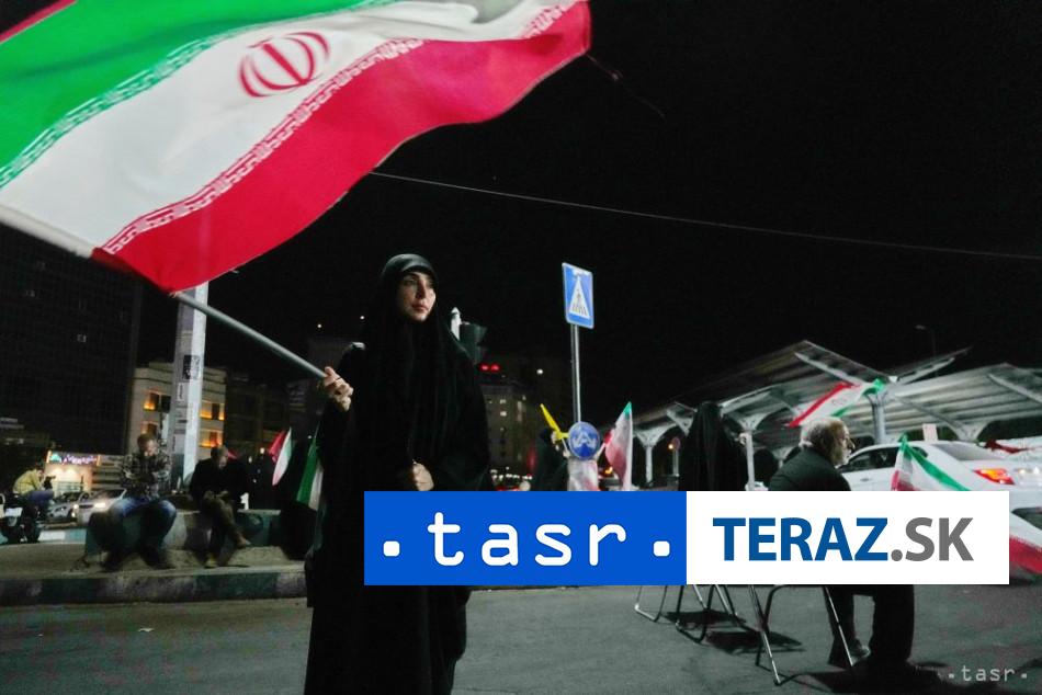 Dvadsa t ses kraj in vr atane Slovenskej republiky odsu dilo popra vy demon strant ov v Iran e