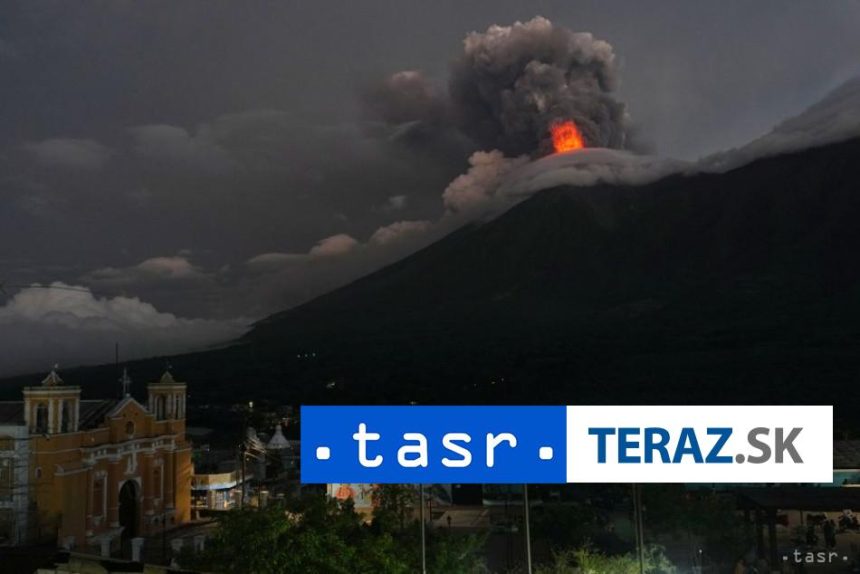 Guatemala nariadila evakuaciu obyvatelov v blizkosti sopky Fuego
