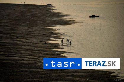 Pri pobrezi Indie sa potopila nakladna lod hlasia 22 nezvestnych