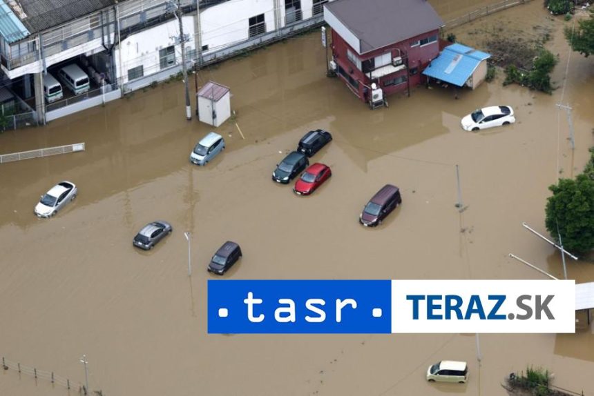 Privalove dazde v Japonsku si uz vyzadali najmenej osem obeti
