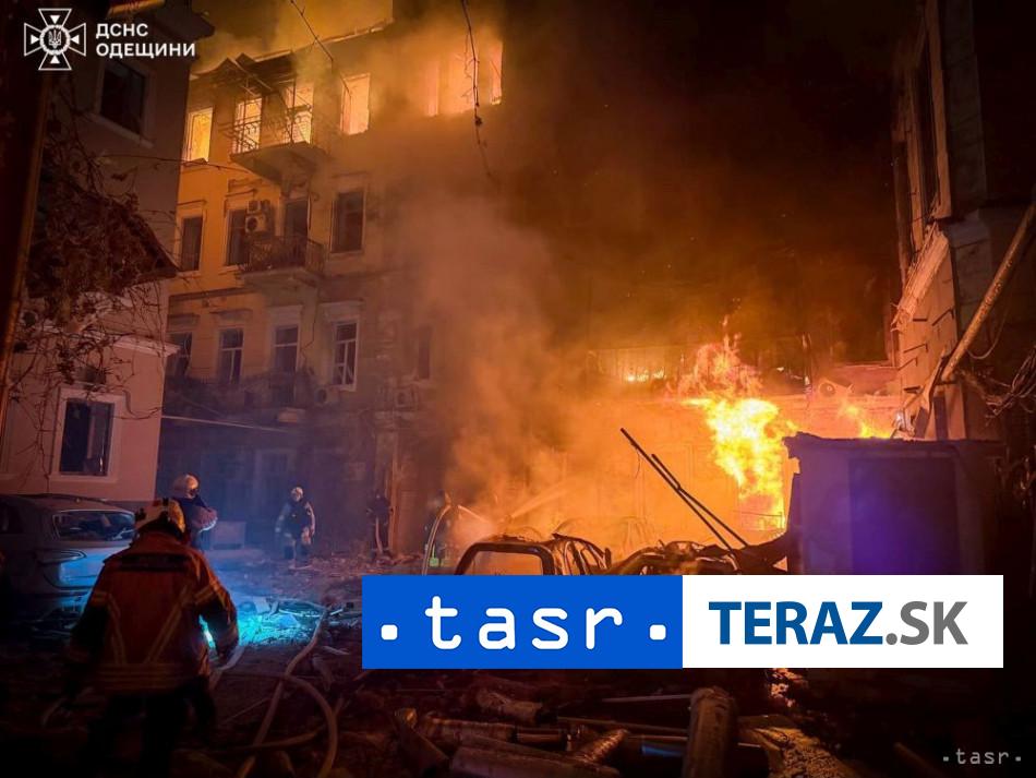 Ruske a ukrajinske mesta hlasia utoky na viacerich miestach sa nachadzaju poziare