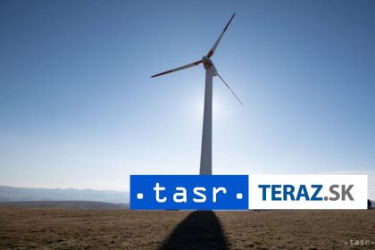 V Cesku spadla 30 metova veterna turbina