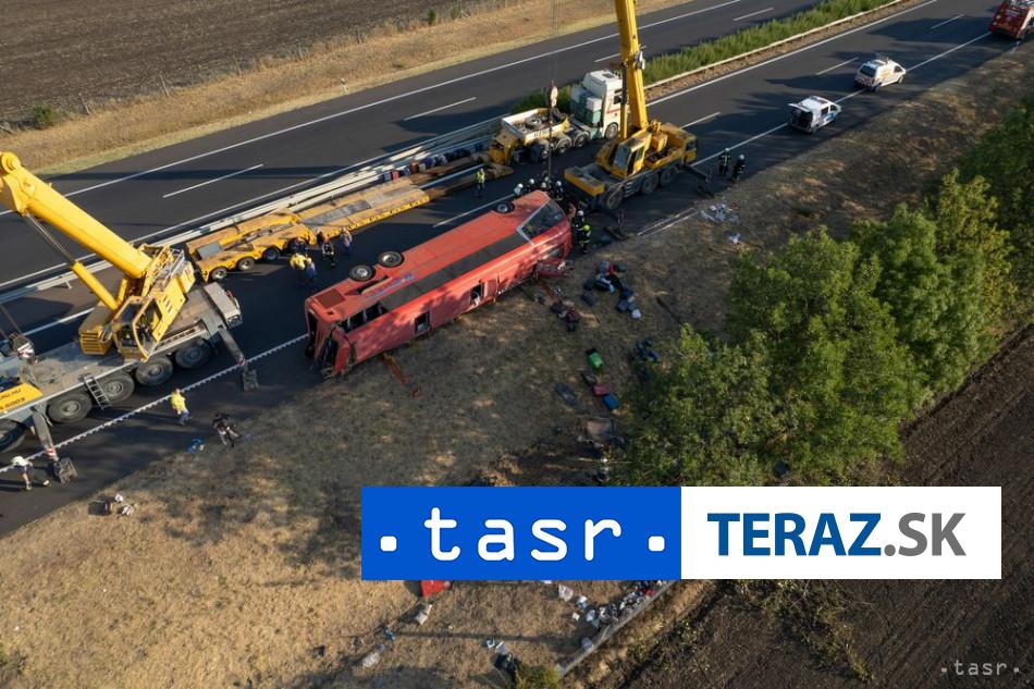 Vodic polskho autobusu zostava po nehode v Madarsku zadrzany