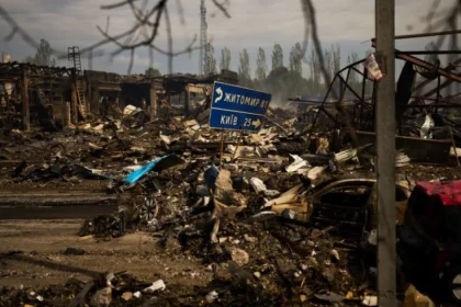 Pol milióna ruských vojakov už zomrelo vo vojne na Ukrajine