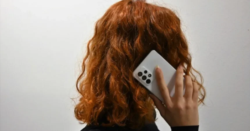 Ženu zo Slovenska údajne nútil k práci v podvodnom call centre na Ukrajine