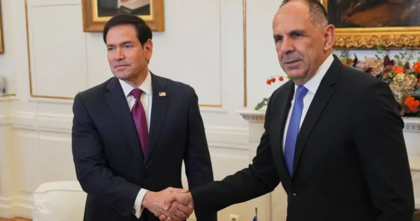 Rubio v Aténach: Irán už nemá pod kontrolou Hormuzský prieliv