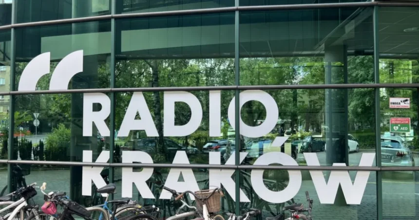 Slováci sa sporia o slovenskú reláciu v Rádiu Krakov